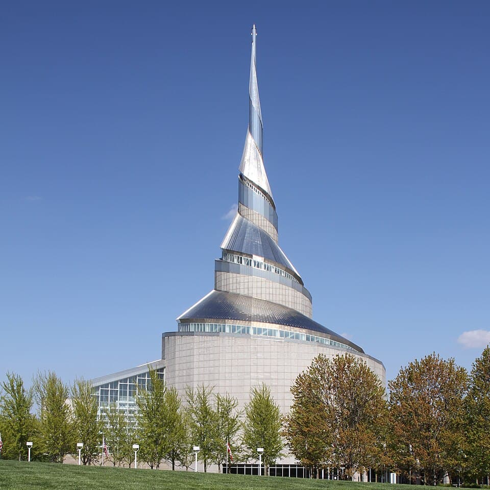 Community of Christ Temple in Independence, Missouri